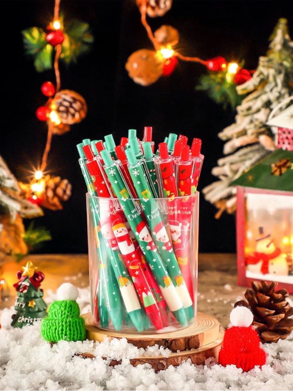 Lot of 10 Christmas Pens